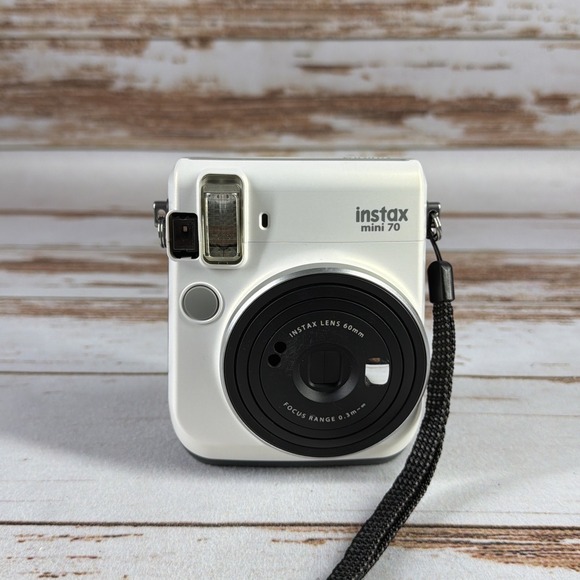 Fujifilm Other - Fujifilm Instax Mini 70 Instant Film Camera Moon White Used